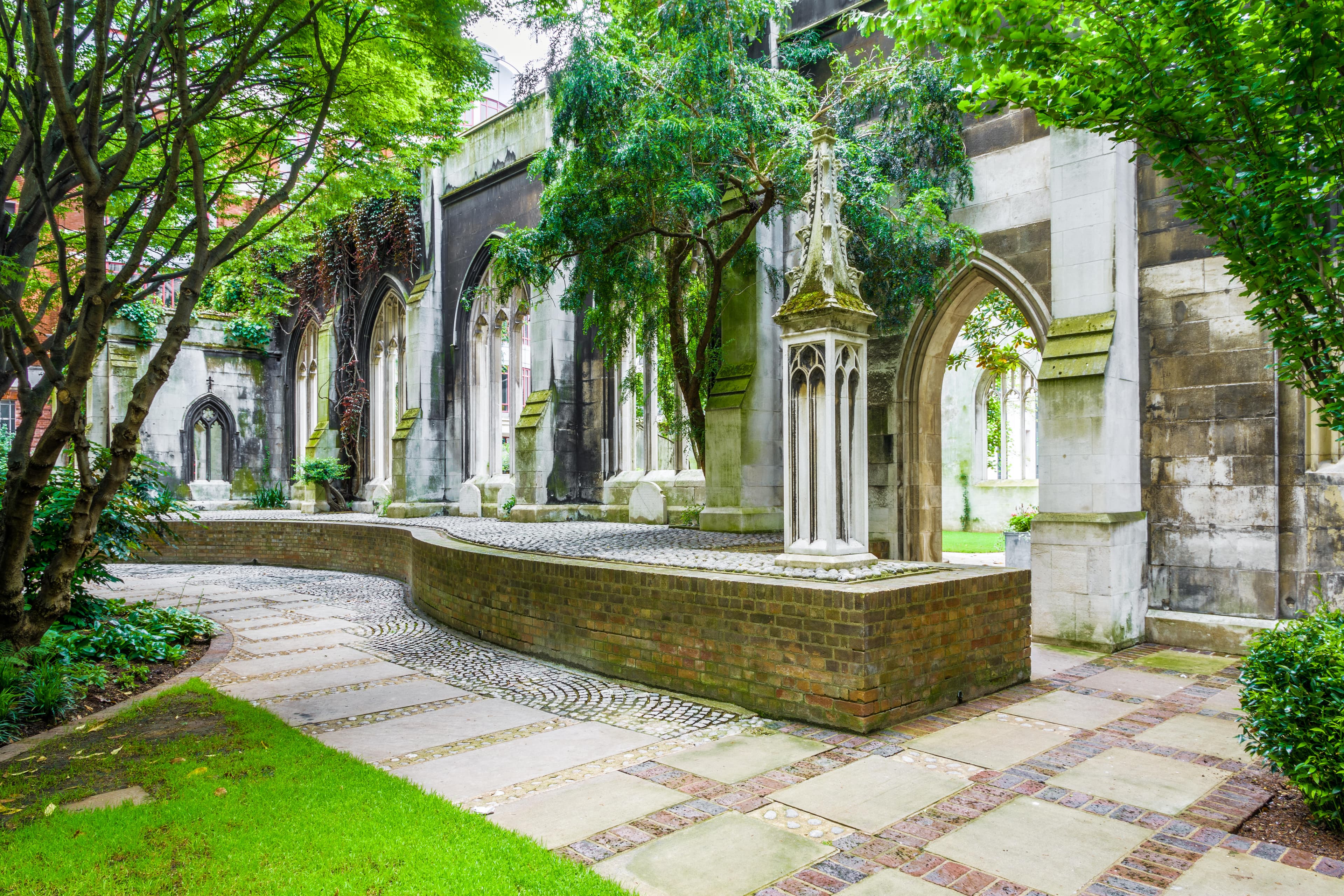 St Dunstan in the East, London